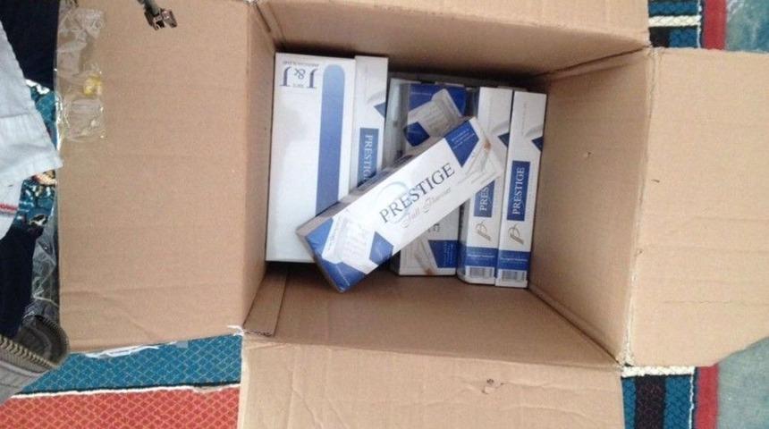 Polis Ka&ccedil;ak Sigara Ele Ge&ccedil;irdi