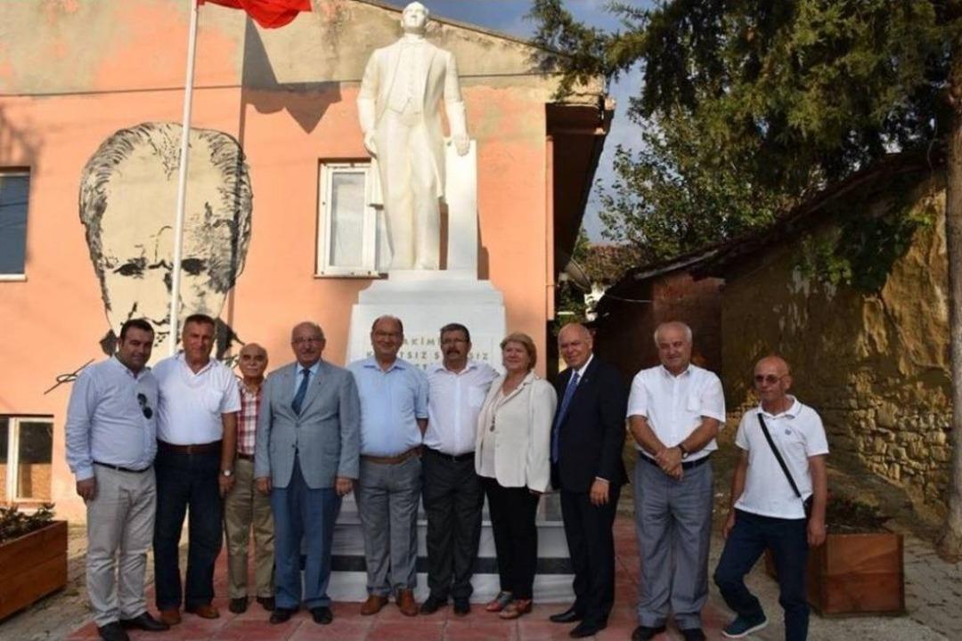 Ormanlı Mahallesi&rsquo;nde Atat&uuml;rk Anıtı A&ccedil;ılışı Ger&ccedil;ekleştirildi