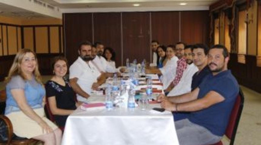 Yeşilboğaz: "topluma Yol G&ouml;steren Olmalıyız"