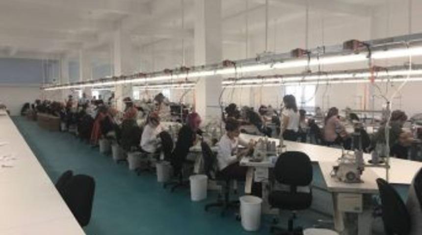 Altıntaş&rsquo;ta &rsquo;elbise Dikim Kursu&rsquo; A&ccedil;ıldı