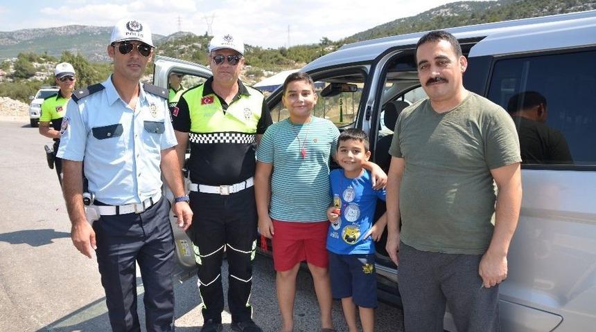 Akseki&rsquo;de Kırmızı D&uuml;d&uuml;k Uygulaması