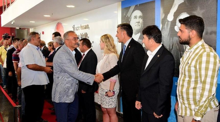 Chp &Ouml;rg&uuml;t&uuml; Genel Merkezde Bayramlaştı