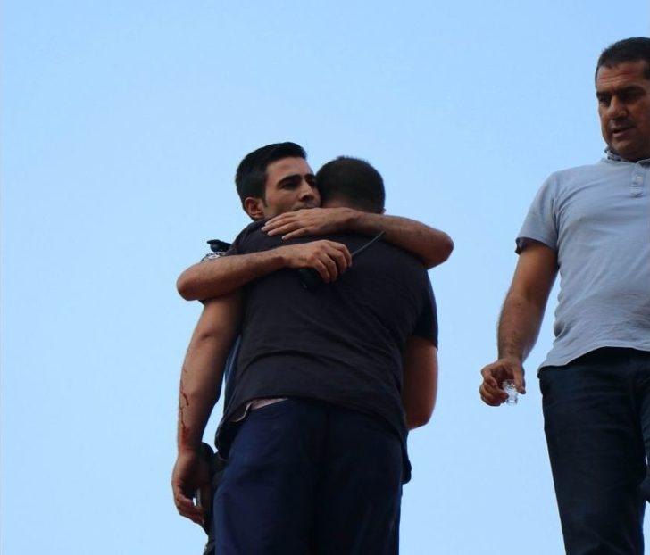 (özel) ’bana Sarılacaksın’ Dedi, İntihardan Vazgeçirdi G1