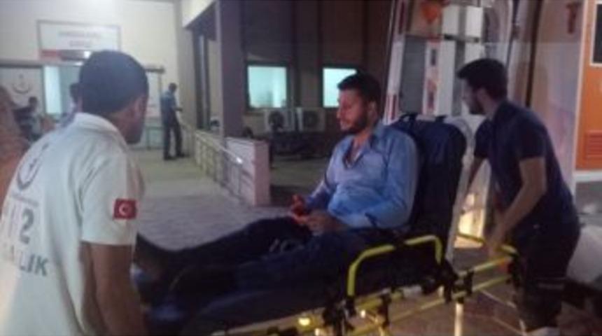 Otomobil Şarampole Yuvarlandı: 4 Yaralı