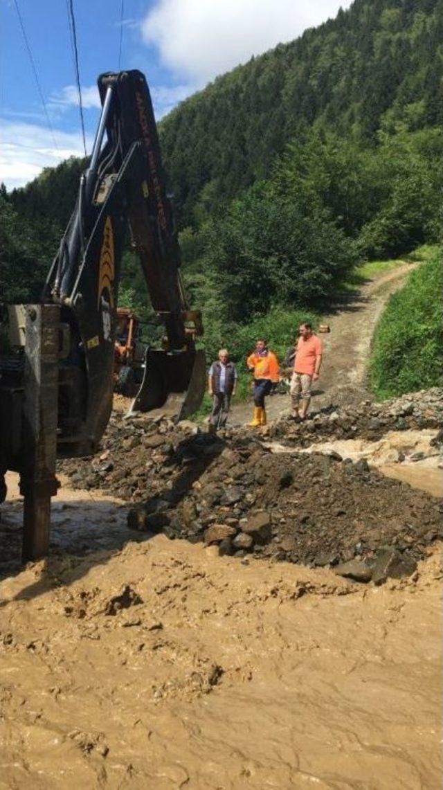 Sümela Manastırı Yolunda Heyelan