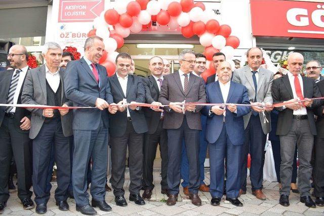 Öz Büro-iş Gebze’deki Yeni Hizmet Binası Açılışını Gerçekleştirdi