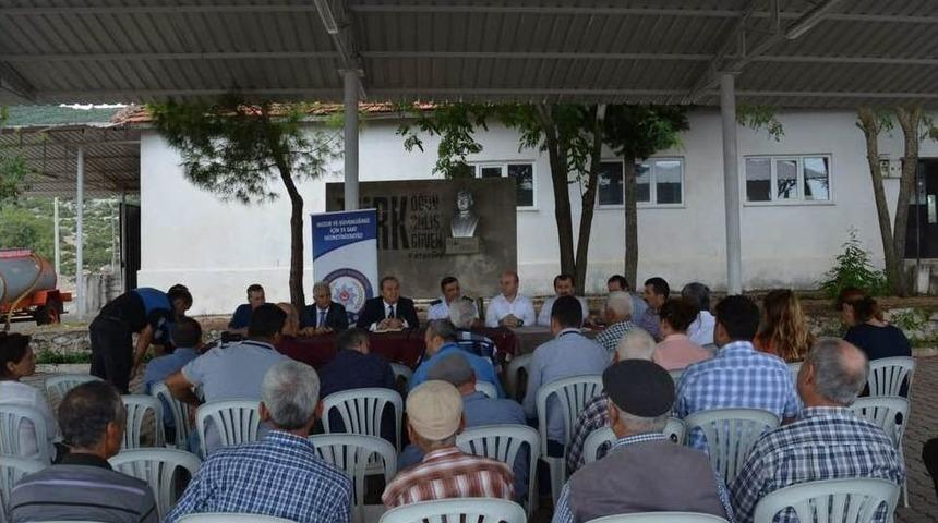 İkizce&rsquo;de G&uuml;venlik Toplantısı