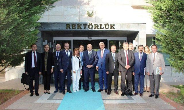 Rektör Bircan, Yök Başkanı Saraç İle Bir Araya Geldi