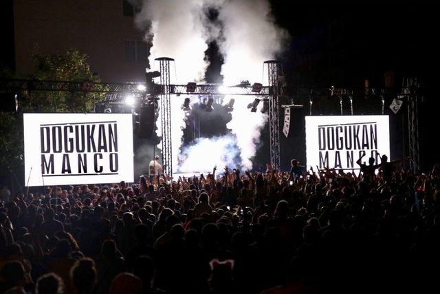 Doğukan Manço Dj Şov Büyükçekmece’yi Salladı