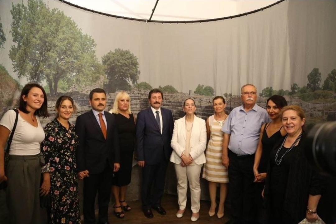 &lsquo;d&uuml;şler &Uuml;lkesi: Troya&rsquo;