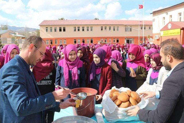 Çanakkale Ruhunu Anlamak İçin Aç Kaldılar