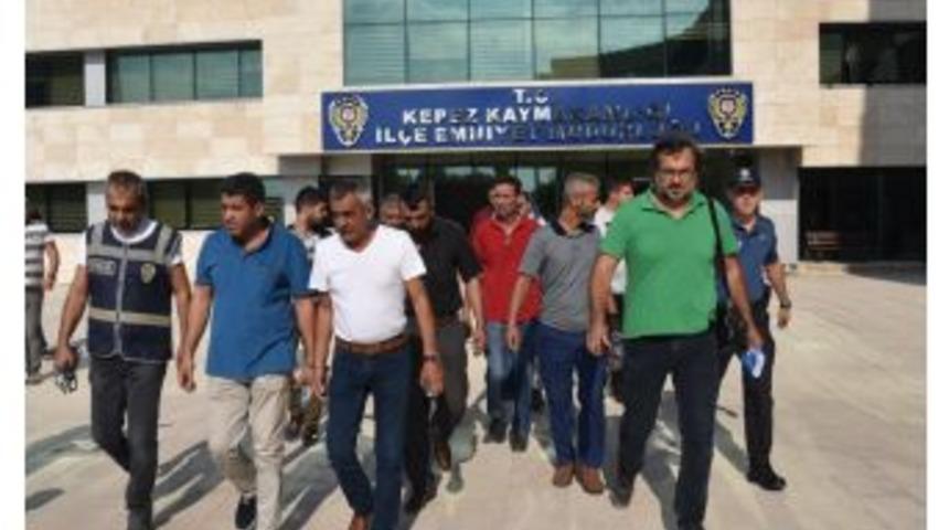 Antalya&rsquo;da Aranan 70 Ş&uuml;pheli Yakalandı