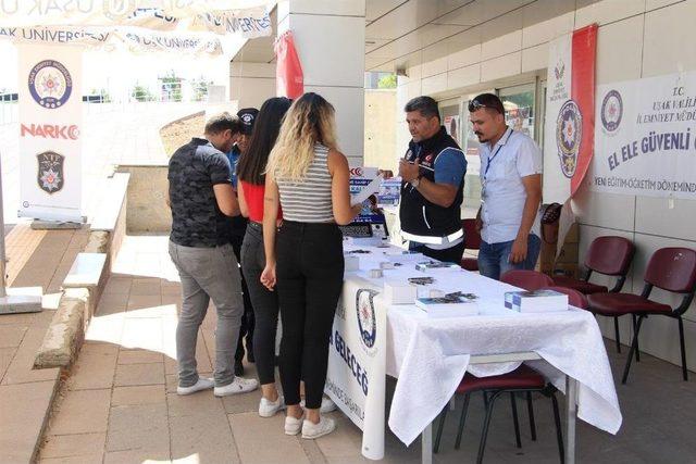 Uşak Polisinden Üniversite Öğrencilerine Güven Veren Çalışma