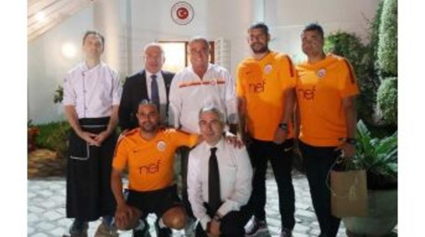 Galatasaray, Tunus Büyükelçiliği’ni Ziyaret Etti