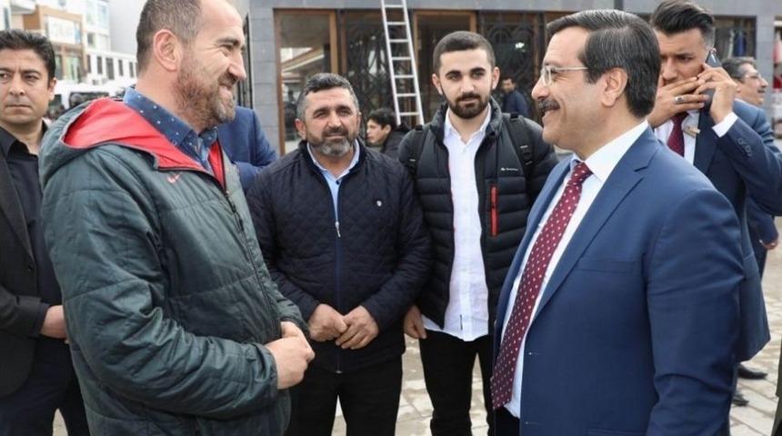 Başkan Atilla, Sur İl&ccedil;esinde Vatandaşlarla Bir Araya Geldi