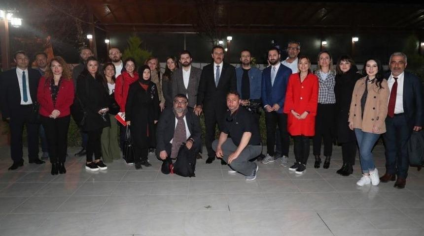 Bakan T&uuml;fenkci: "uber Ve Taksici Esnafı Aynı Masaya Oturacak"