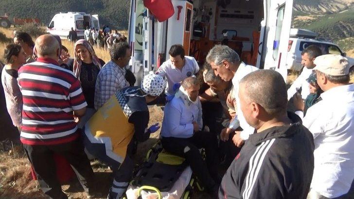 Piknik Yolunda Traktör Devrildi: 25 Yaralı G1