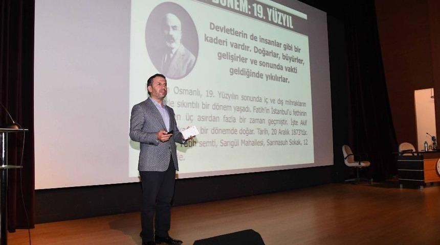 &ldquo;mehmet Akif&rsquo;i Anlama&rdquo; Konferansı D&uuml;zenlendi