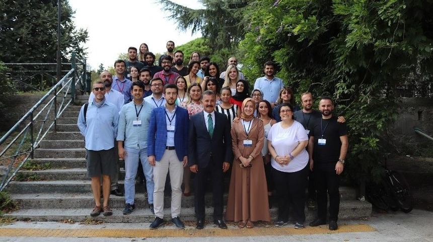 Tuna, Siyaset &Ouml;ğrencilerine Tecr&uuml;belerini Aktardı