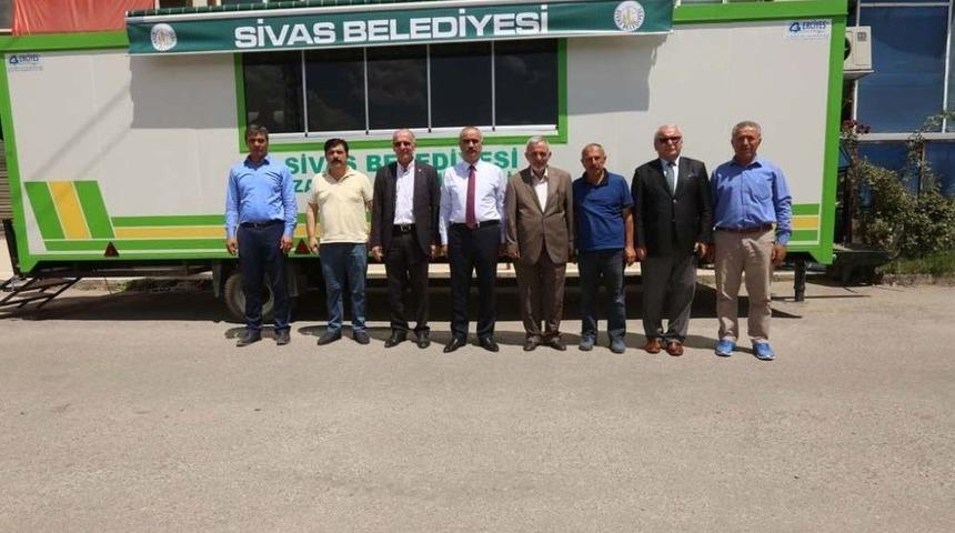 Sivas Belediyesi’ne Hediye Taziye Aracı
