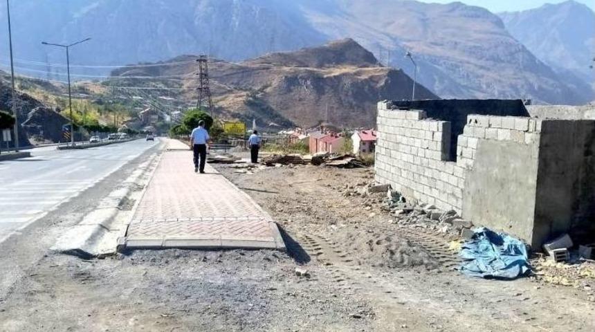 Şehrin Prestijini Zedeleyen Barakalar Kaldırıldı