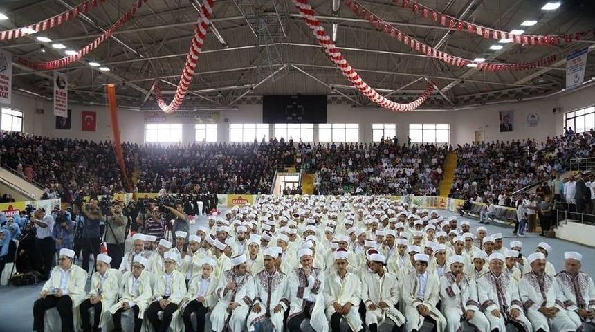 Diyanet İşleri Başkanı Prof. Dr. Ali Erbaş Rize&rsquo;de &lsquo;hafızlık İcazet Merasimine&rsquo; Katıldı
