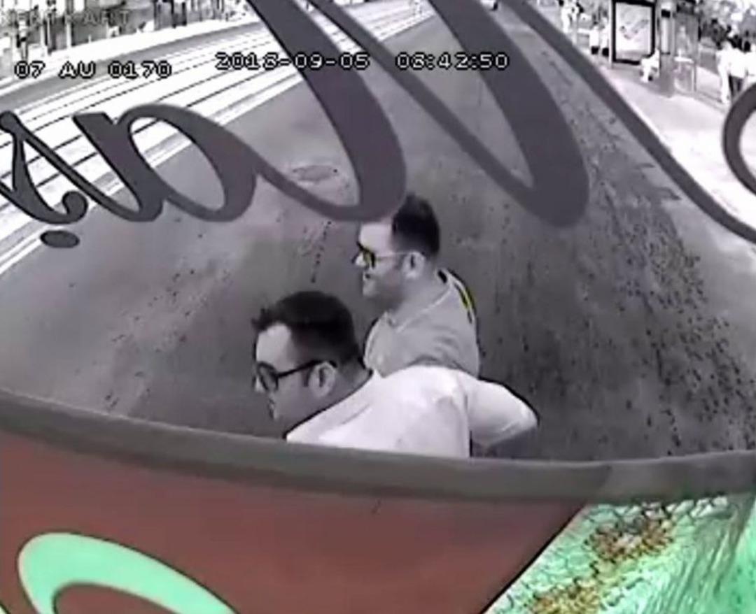 G&ouml;rme Engelli Vatandaşı Karşıdan Karşıya Ge&ccedil;iren Şof&ouml;r O Anları Anlattı