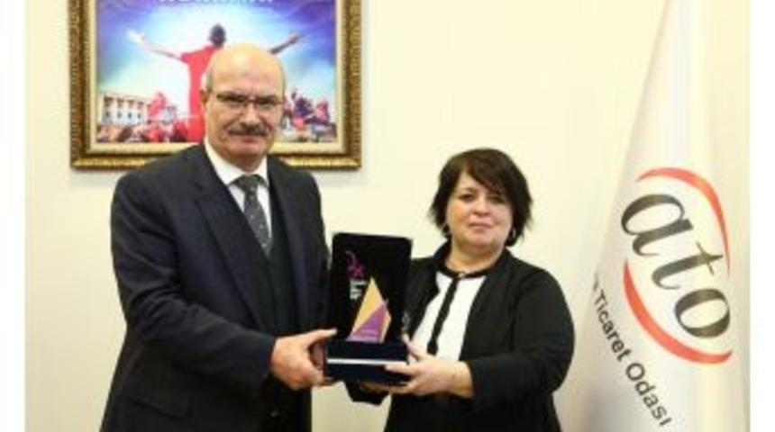 Kaisder&rsquo;den Ato Başkanı Baran&rsquo;a &Ouml;d&uuml;l