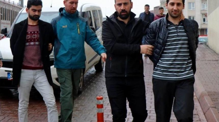 Fet&ouml;&rsquo;den Tutuklanan Şahıslara Maddi Yardım Yapan 4 Kişi G&ouml;zaltına Alındı