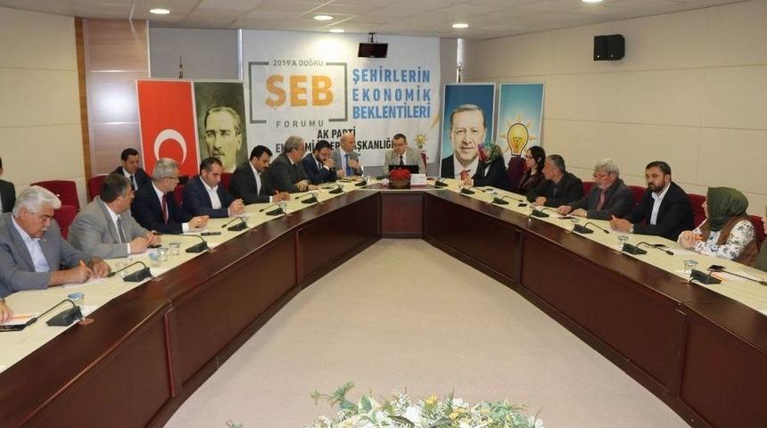 Ak Parti,’ Şehirlerin Ekonomik Beklentileri Forumu’ Düzenledi