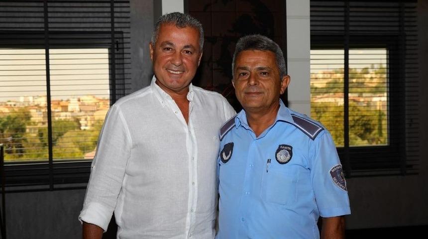 Başkan Sözen’den Zabıtaya Kutlama