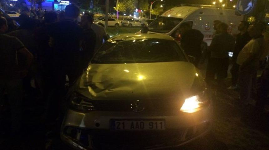 &Ccedil;arpıp Ka&ccedil;an Aracı D&uuml;şen Plakası Ele Verdi