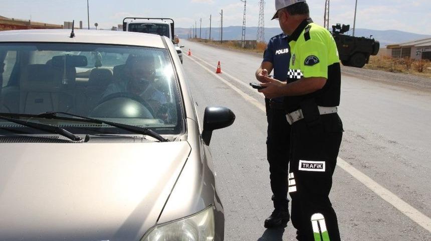 Varto&rsquo;da Trafik Denetimleri Sıklaştırıldı