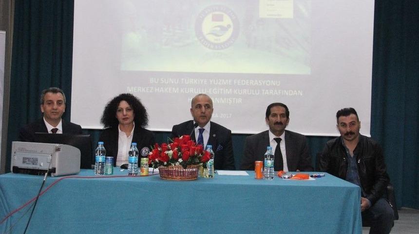 Hakkari&rsquo;de İlk Defa &lsquo;y&uuml;zme Aday Hakem Kursu&rsquo; A&ccedil;ıldı