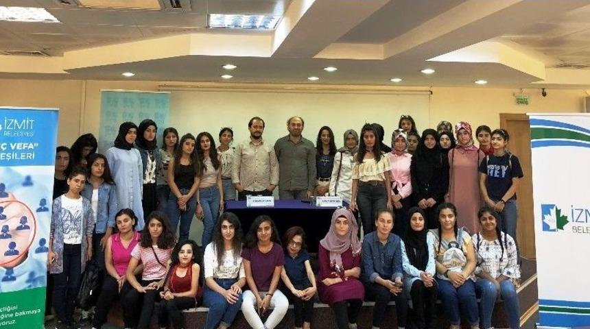 Mardinli Gençler, İzmit’te Söyleşide Buluştu