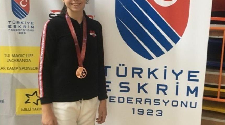 Adıyamanlı Eskrim Sporcusu Turnuvada 3.oldu