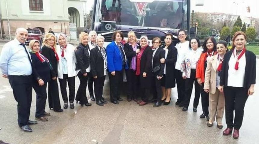 Eskişehirli Kadınlardan &Ccedil;ifteler Kadın A&ccedil;ık Cezaevi&rsquo;ne Ziyaret