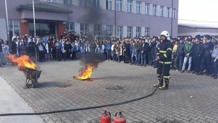 İtfaiye Ekipleri Yangın Tatbikatı Düzenledi G2