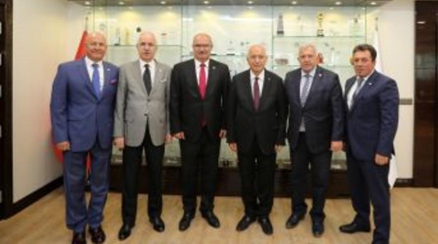 Ato’dan Başkan Yaşar’a Taziye Ziyareti