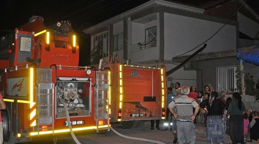 Odunluk Yangını Paniğe Neden Oldu