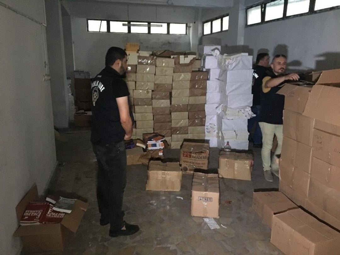 Yeni Eğitim-&ouml;ğretim Yılı &Ouml;ncesi Dev Korsan Kitap Operasyonu