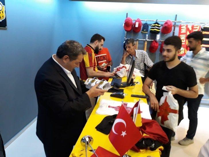 Mhp’li Fendoğlu’ndan, ’lisanslı Ürün Al’ Kampanyası G3