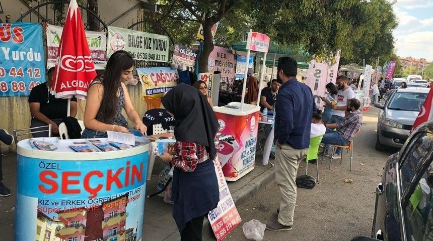 Yurt Ve Apartçılar Otogar Çevresine Kamp Kurdu