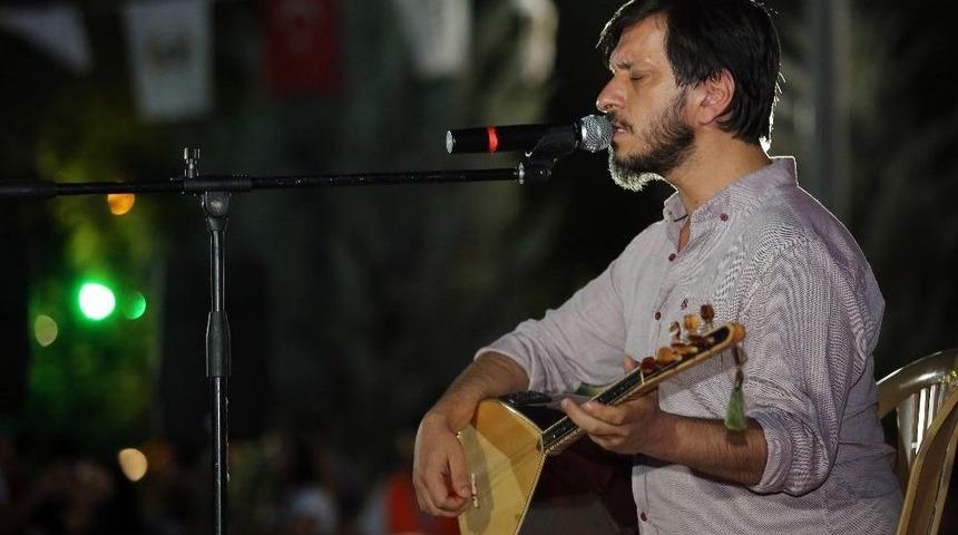 Yenimahalleliler Konserde Buluştu