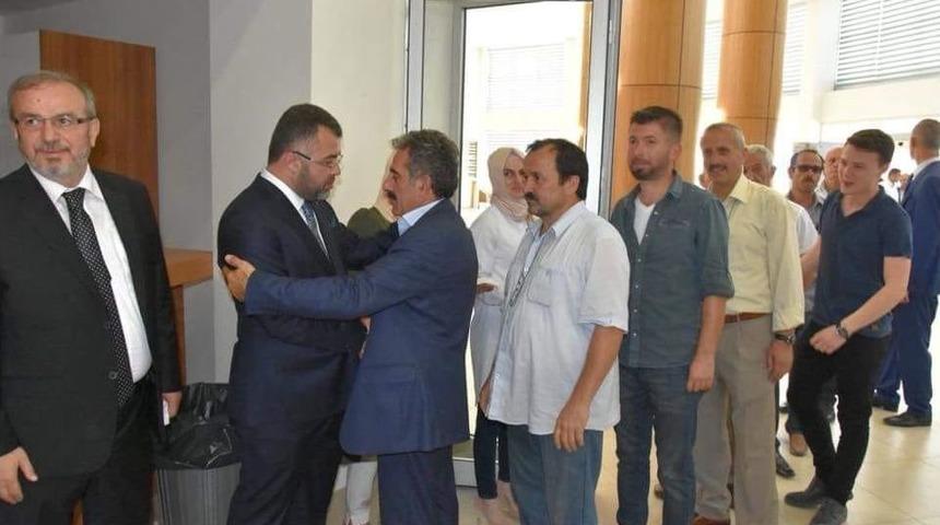 Ak Parti Bayramlaşmasında Partililer Bir Araya Geldi