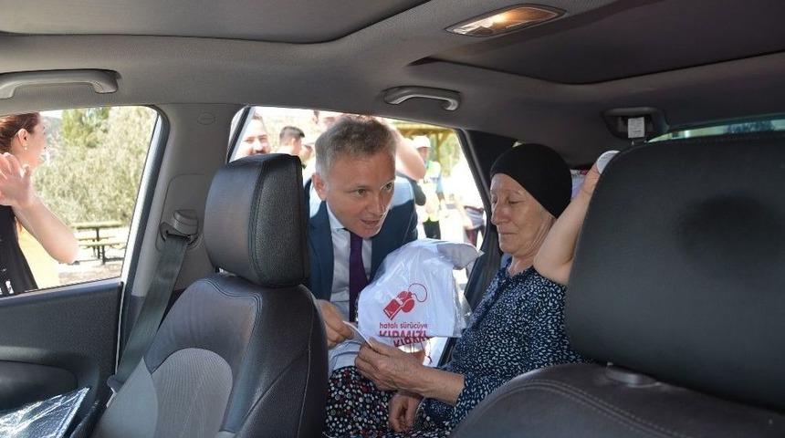 Korkuteli&rsquo;nde Kırmızı K&uuml;d&uuml;k Uygulaması