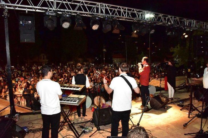 Bilecik’in Düşman İşgalinden Kurtuluşunun 96. Yıldönümü Mithat Körler Konseriyle Kutlandı G4