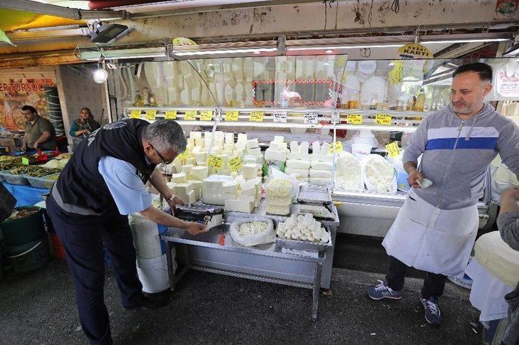 Buca’da Pazarlara Sıkı Denetim G2