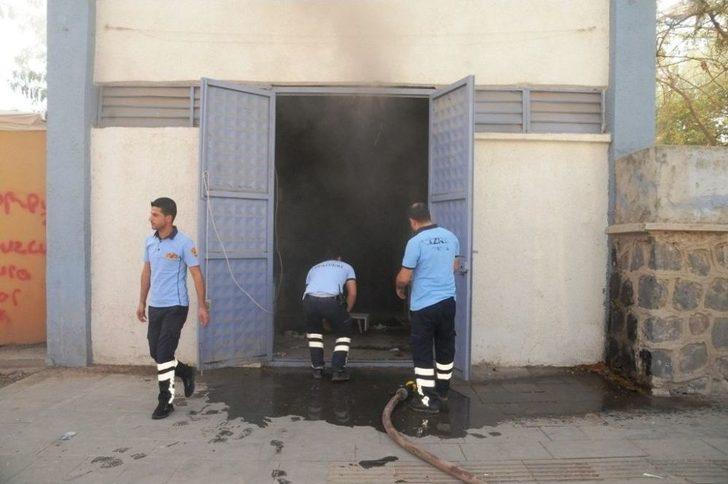 Trafoda Çıkan Yangın İtfaiyenin Müdahalesiyle Söndürüldü G4