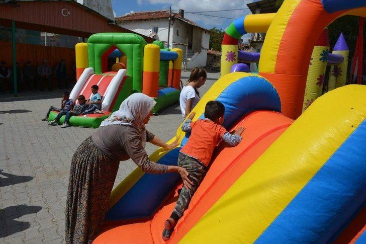 Seyitgazi’de Çocuklar Şenlendi G5